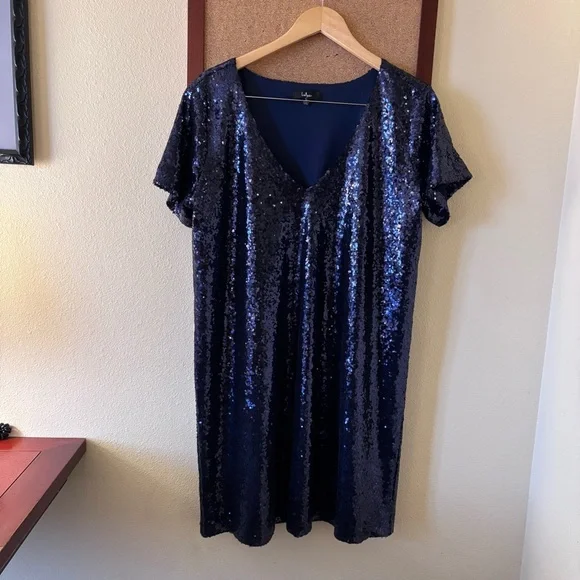 Lulus sequin dress. Knee length. 1xl. - Picture 2 of 5
